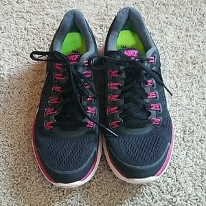 Nike lunarglide 4 Ladies size 9.5